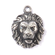 Vedhæng. Løve hoved i rustfri stål. 28 mm. Til halskæder m.m.